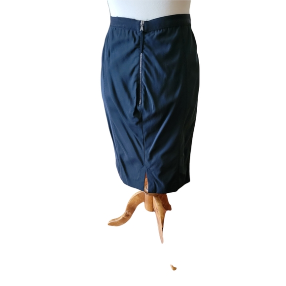 DOLCE  & GABBANA | BLACK SATIN PENCIL SKIRT - Picture 7 of 9